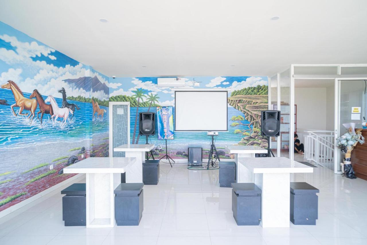 Reddoorz Plus @ Jalan Pemuda Timur Bojonegoro Εξωτερικό φωτογραφία